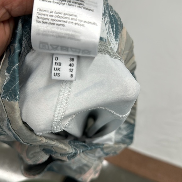 Madeleine Sports Jogging-Trousers - Picture 9 of 9